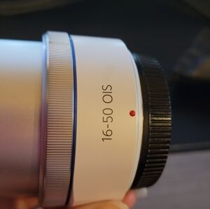 Samsung 16-50 IOS ED Zoom Lens